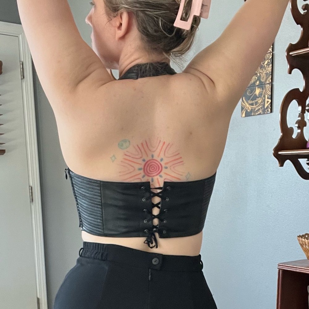 Vintage Express Genuine Leather Black Halter Top Women’s 7/8